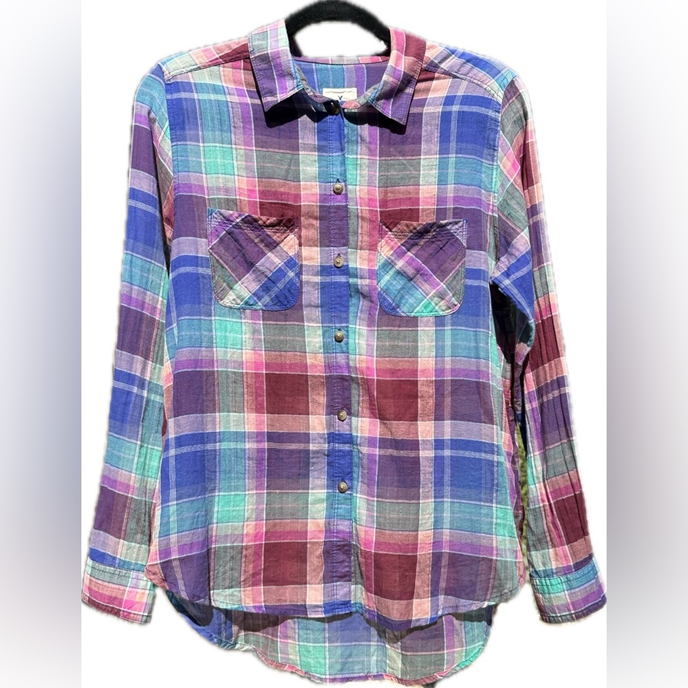 American Eagle Outfitters | Button Down Top. Size Medium